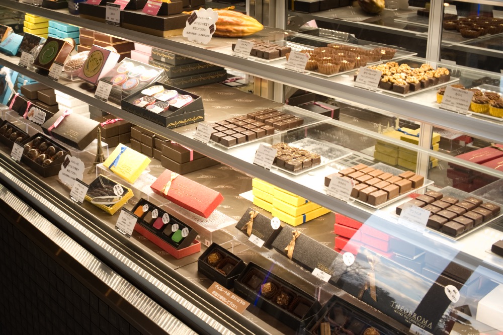 ASOFORET】阿蘇スイーツの最高峰！チョコレート専門店”アソフォレ”。カフェのドリンクはおまけ付き！ | あそびなっせ！
