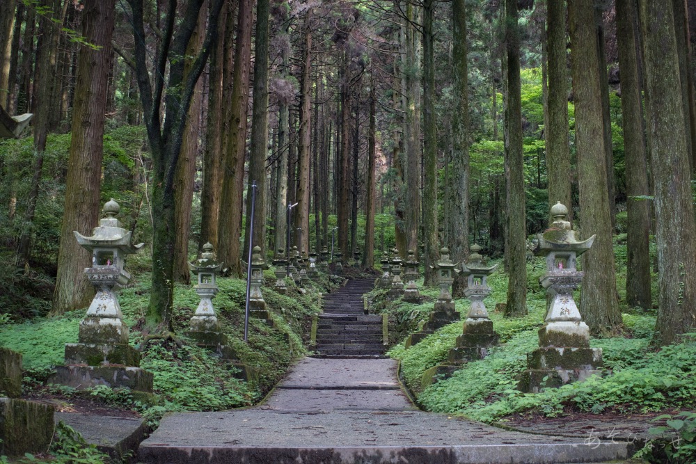 上色見熊野座神社　阿蘇